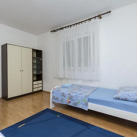 Apartments Mirko Apartamento Rogoznica (Sibenik-Knin)