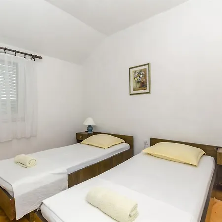 Apartments Mirko Apartamento Rogoznica (Sibenik-Knin)