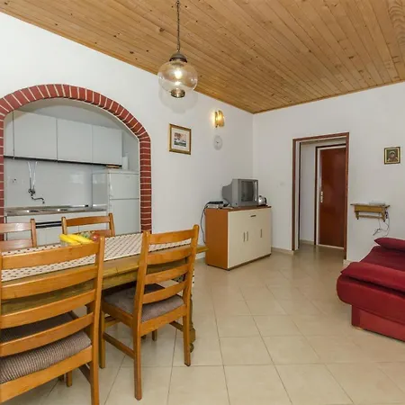 Apartments Mirko * Rogoznica (Sibenik-Knin)