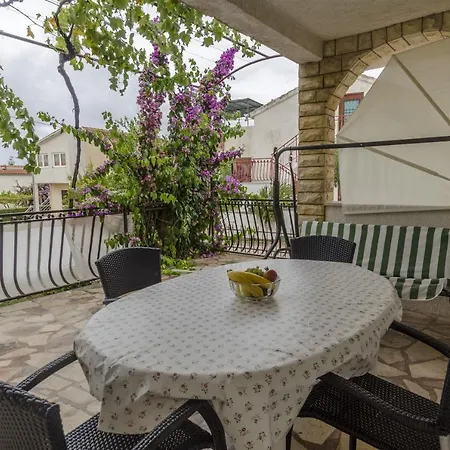 Apartments Mirko Apartamento Rogoznica (Sibenik-Knin)