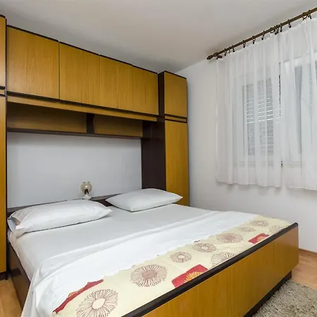 Apartments Mirko Apartamento Rogoznica (Sibenik-Knin)