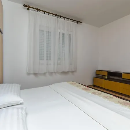 Apartamento Apartments Mirko Rogoznica (Sibenik-Knin)